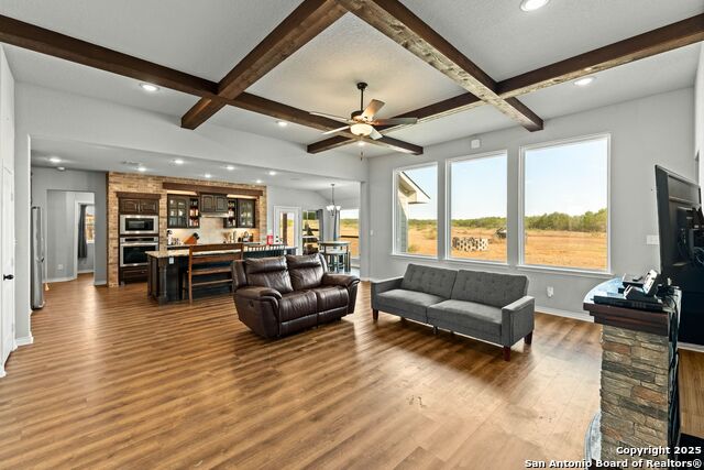 1141 County Road 337 Property Photo 4