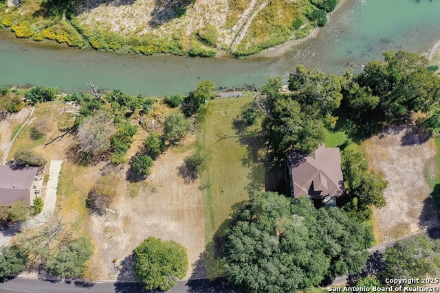 38 E Hampton Property Photo 5