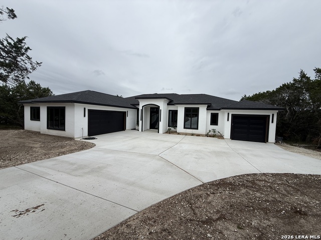189 Mustang Lane Property Photo 4