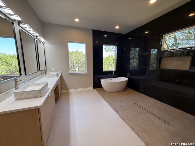 189 Mustang Lane Property Photo 33