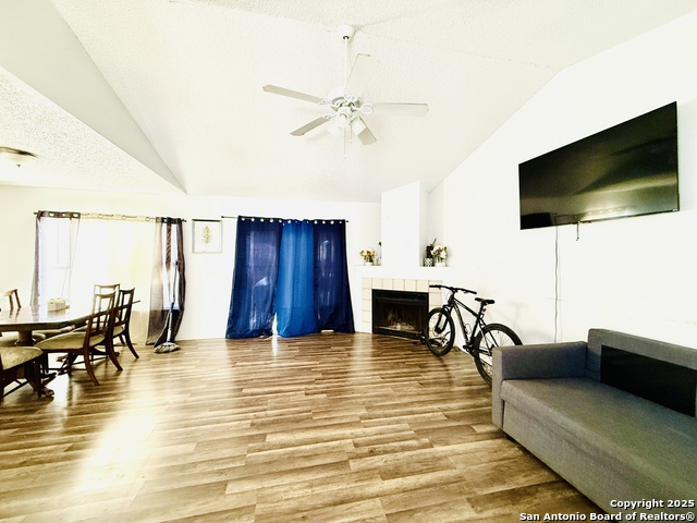 4142 Sunrise Creek Property Photo 6