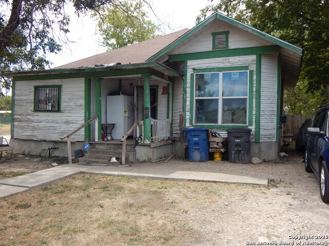 1210 Santa Monica Property Photo 1