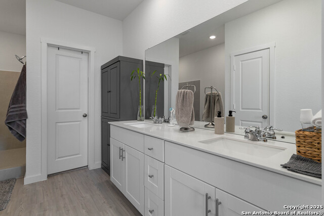 5708 Basil Chase Property Photo 16