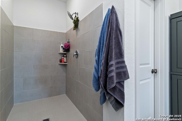 5708 Basil Chase Property Photo 18