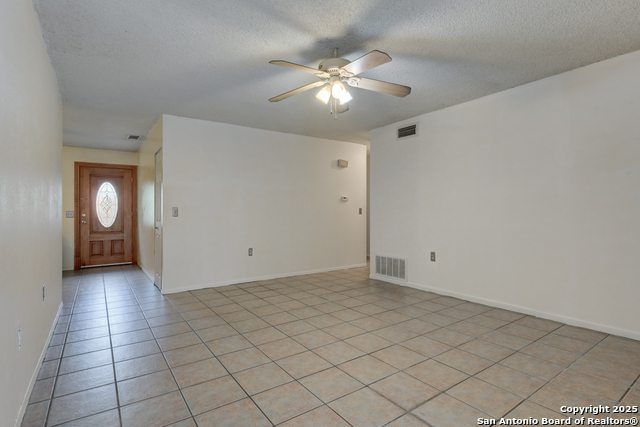 5818 Brambletree Property Photo 4