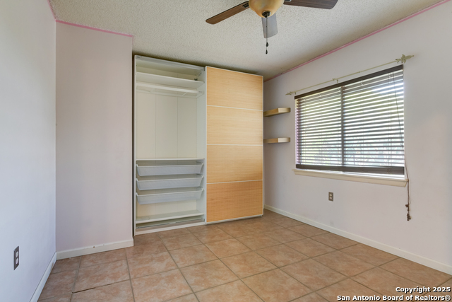 5818 Brambletree Property Photo 10