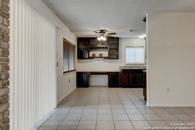 5818 Brambletree Property Photo 18