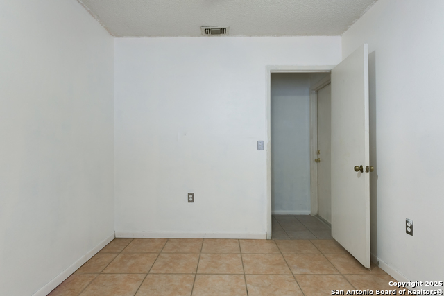 5818 Brambletree Property Photo 21