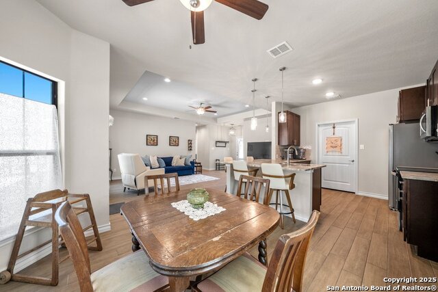 1094 Whispering Hills Property Photo 7