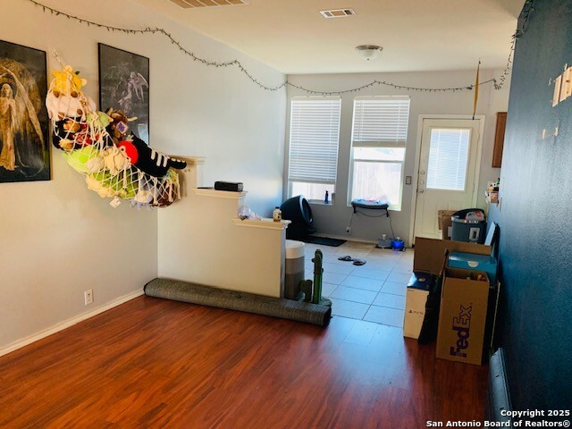 10311 Lateleaf Oak Property Photo 3