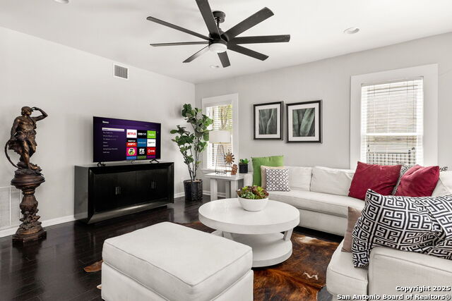 500 Kendall Property Photo 1