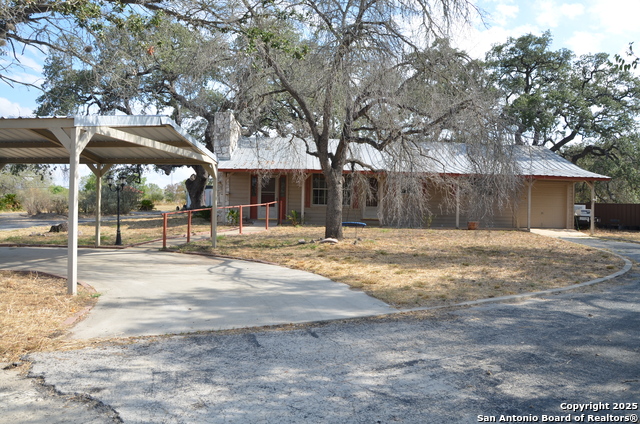 708 N Teel Property Photo 8