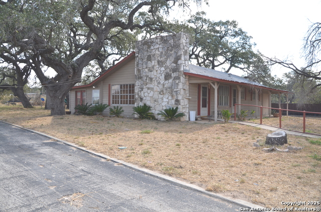 708 N Teel Property Photo 9