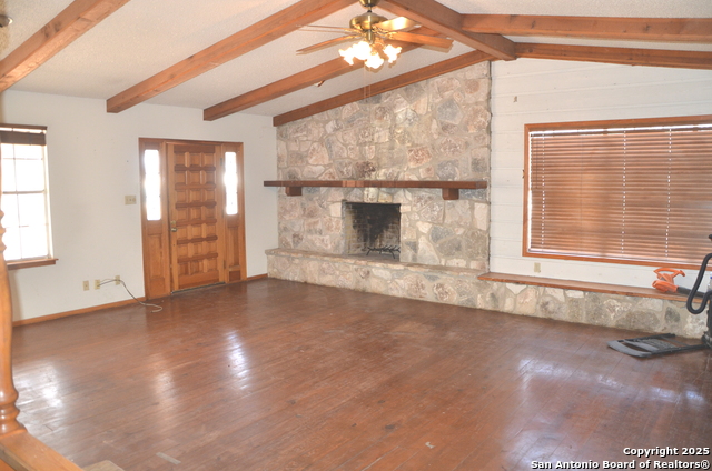 708 N Teel Property Photo 10