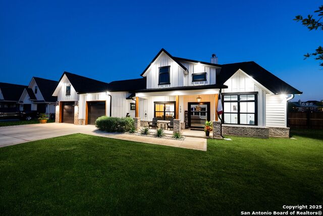 100 E Magnolia Cir Property Photo 1