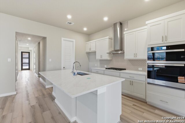 425 Foxtail Valley Property Photo 3
