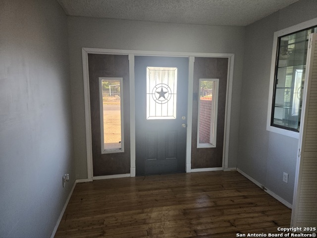 7518 Westshire Property Photo 6