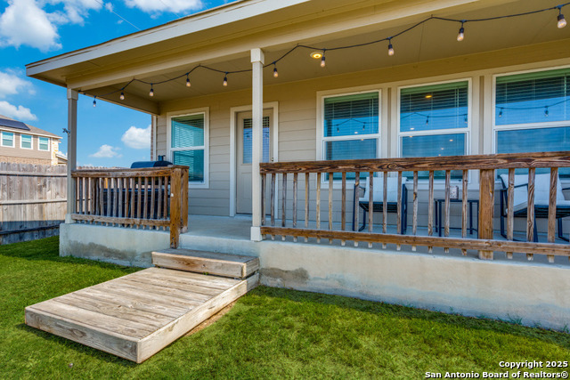 2474 Moselle Property Photo 3