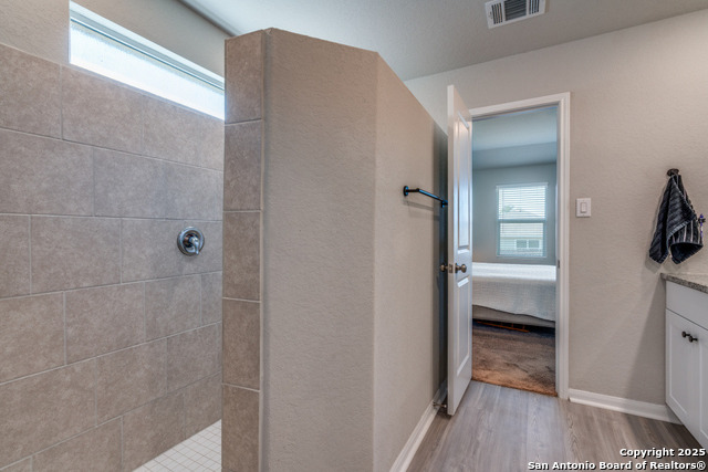 2474 Moselle Property Photo 24