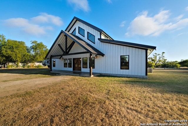 11103 Jarratt Property Photo 5