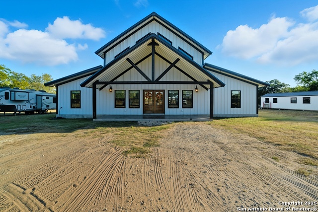 11103 Jarratt Property Photo 6