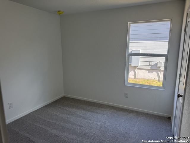 231 Ottawa Way Property Photo 18