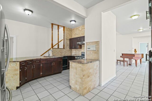 5280 Smith Rd Property Photo 8