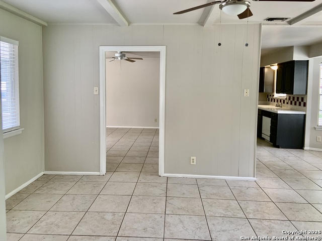 5711 Gillis Property Photo 10