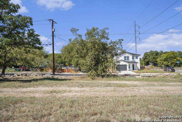 Na 41st St Property Photo 19