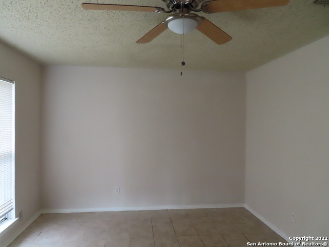 4306 Redstone Dr Property Photo 2