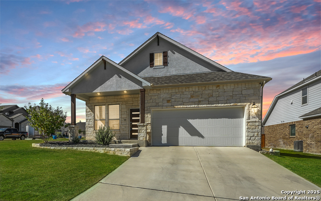 3903 Gervasi Property Photo 1