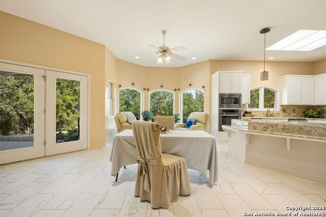 305 Spanish Pass Property Photo 19