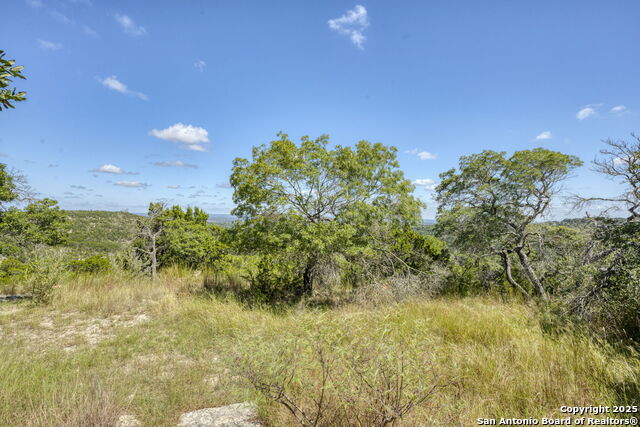 305 Spanish Pass Property Photo 36