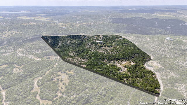 305 Spanish Pass Property Photo 68