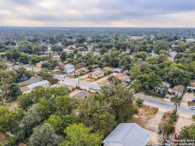 416 Hazel Property Photo 5