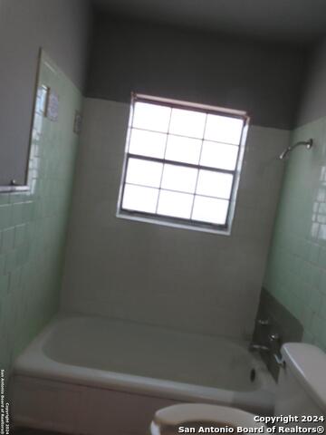 331 Westminster Property Photo 11