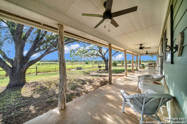 16020 Fm 463 Property Photo 4