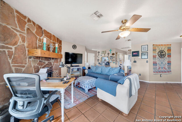 16020 Fm 463 Property Photo 13