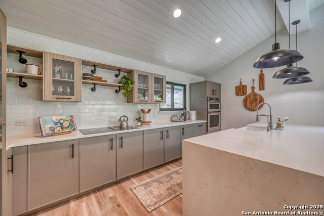 2865 Edgegrove Property Photo 22