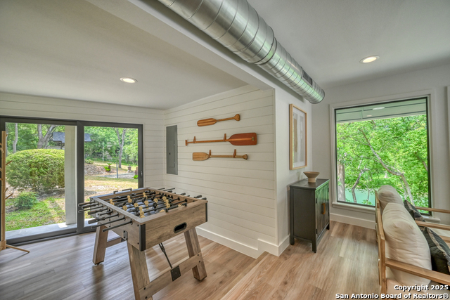 2865 Edgegrove Property Photo 32