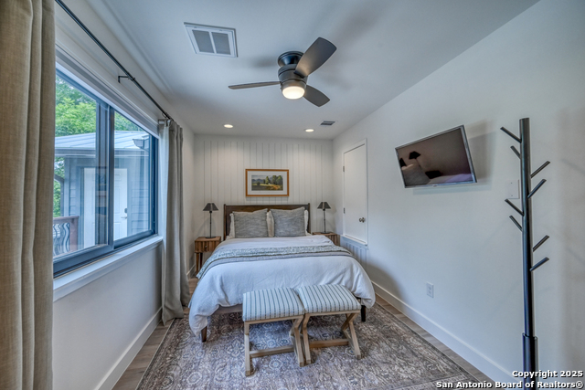 2865 Edgegrove Property Photo 36