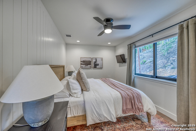 2865 Edgegrove Property Photo 38