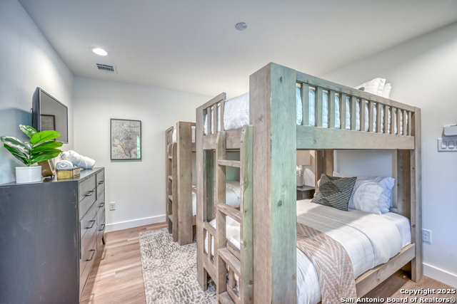 2865 Edgegrove Property Photo 40
