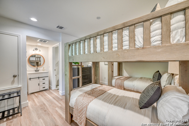 2865 Edgegrove Property Photo 41
