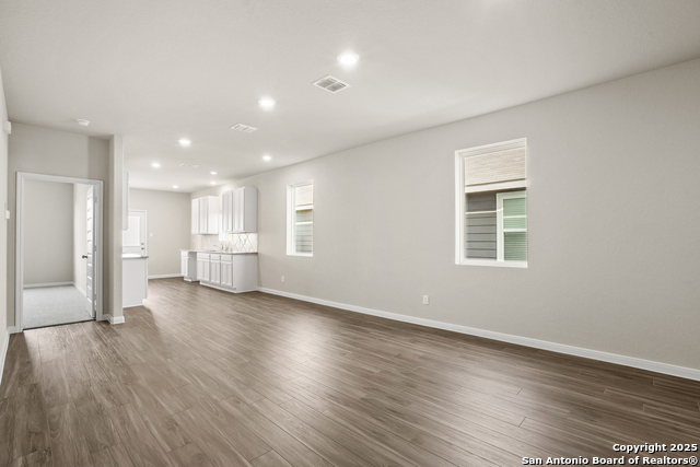 2642 Downsbury Road Property Photo 4