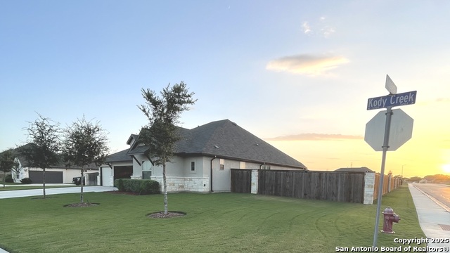 5307 Kody Creek Property Photo 3