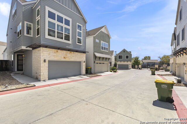 5843 Whitby Property Photo 5