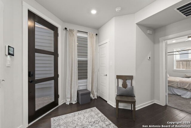 5843 Whitby Property Photo 7