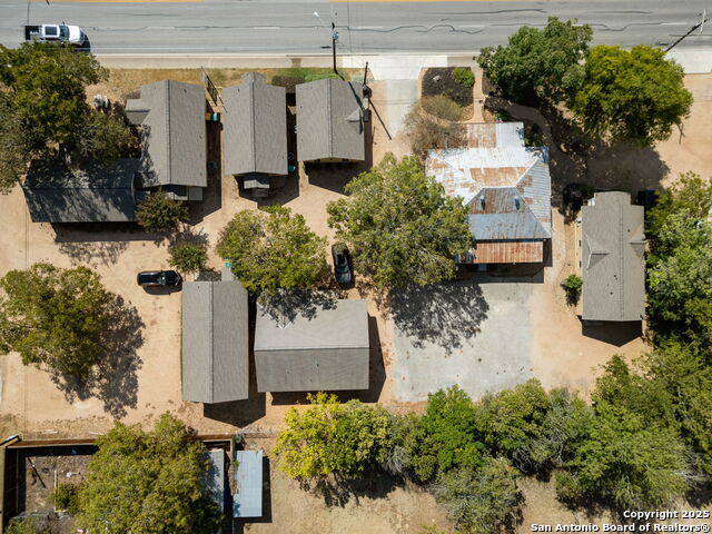 920 E Blanco Property Photo 44
