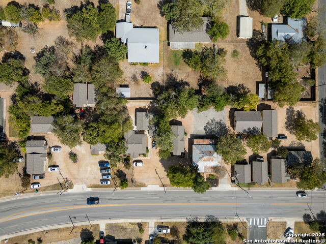920 E Blanco Property Photo 46
